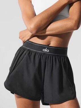 💥Alo Yoga Match Point Shorts  ✨Simple Sporty Style/Fashion Elements